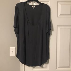 Old Navy Grey Boyfriend Tee
